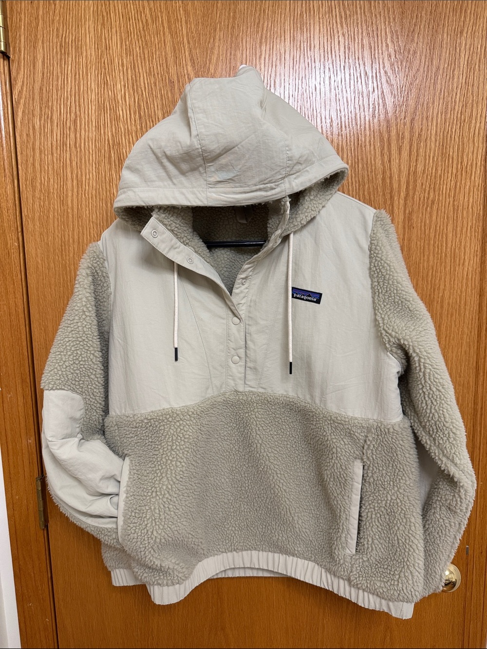 Patagonia Women’s Retro-X Shelled Fleece Pullover Jacket Cream Large